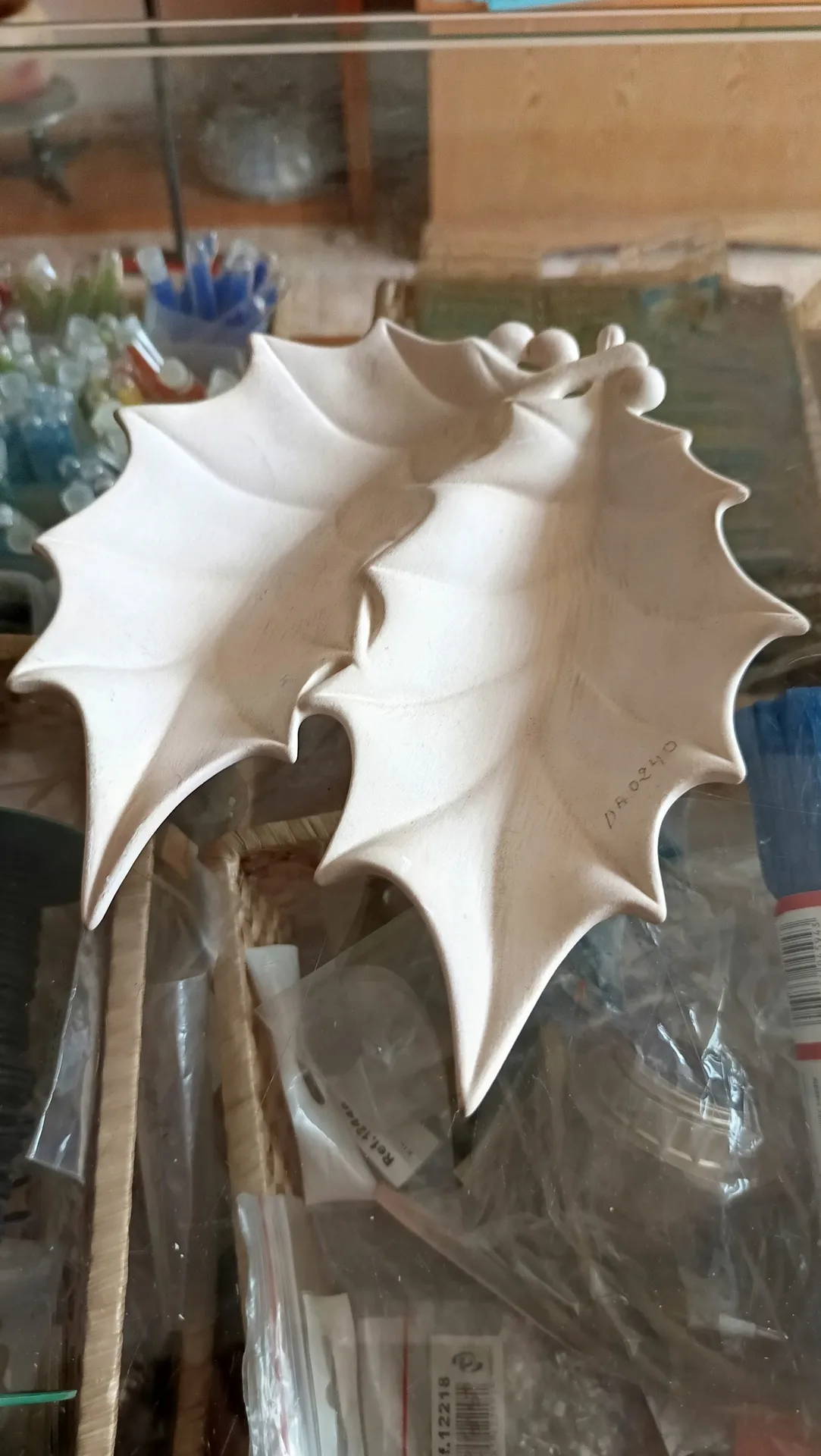 Bandeja hojas cerámica