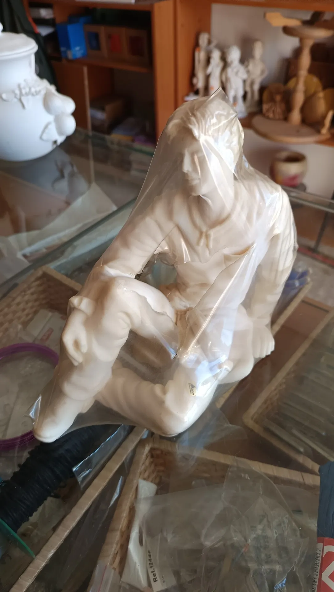 Chico marmolina sentado 20cm